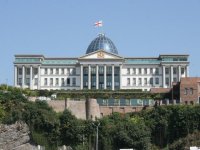 1368256817_gruziya-parlament.jpg