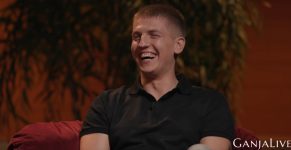 Screenshot_2021-02-01 Анатолий Цой х КраСава ЧТО БЫЛО ДАЛЬШЕ (Сабуров, Щербаков - YouTube.png