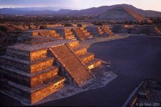 teotihuacan1.jpg teotihuacan1.jpg