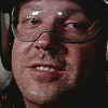 99px_ru_avatar_137287_mujchina_neobichno_pokazivaet_fak.jpg