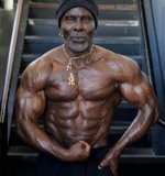 Робби Робинсон 1946 года рождения в этом году ему 72.jpg