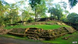 121027112231_mayan_tomb_304x171_afp.jpg