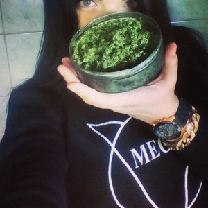 Милашка и марихуана