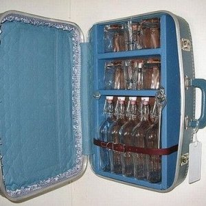 1332179210 chemodan 24