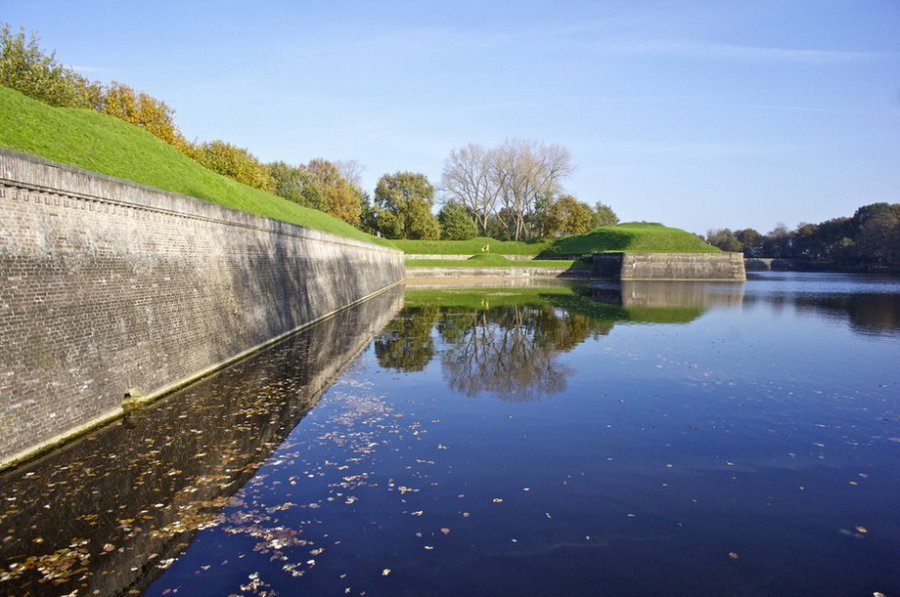 1332959115 6