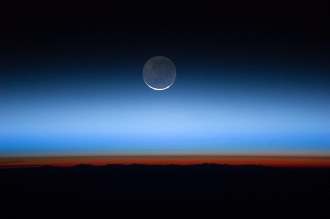 earth20140425 0 1