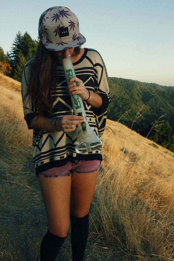 stoner-girl-30.jpg